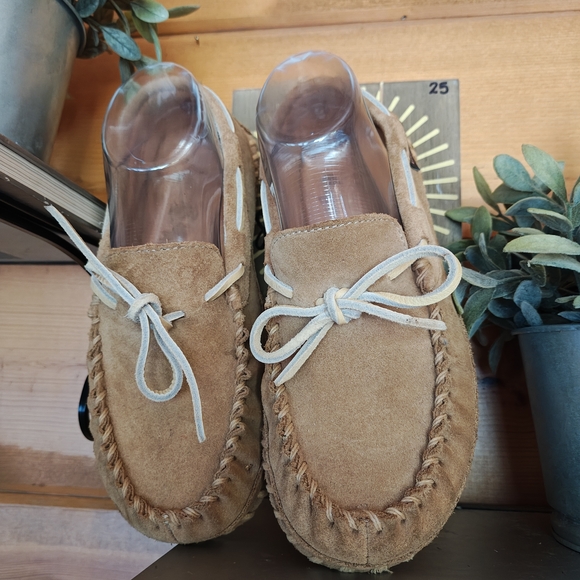 LL Bean Wicked Good Tan Leather Driving Moccasin Slippers Shoes Whipstitch Sz 7M - Picture 6 of 10
